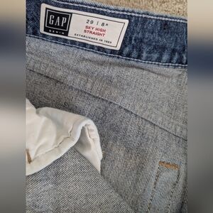 Gap Sky High Straight Jeans